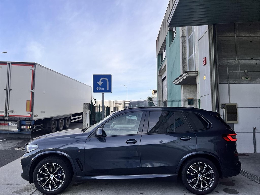 Foto 27 BMW X5 XDRIVE 30D M SPORT 