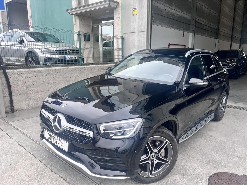 Foto 1 MERCEDES GLC 220D AMG LINE