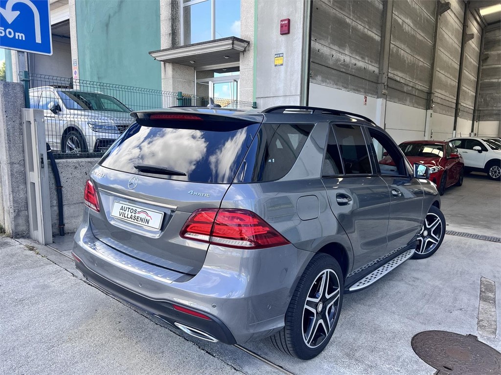 Foto 19 MERCEDES GLE 350D AMG LINE