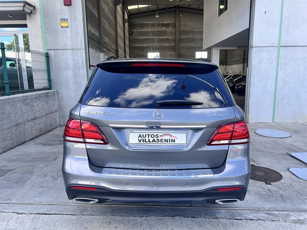 Foto 20 MERCEDES GLE 350D AMG LINE