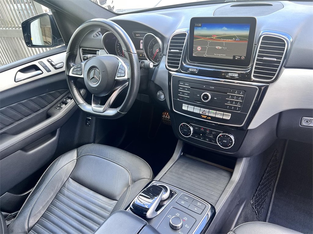 Foto 4 MERCEDES GLE 350D AMG LINE